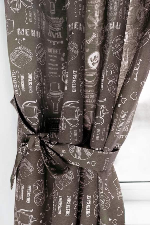 Zestaw zasłon Breakfast brown